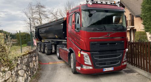 DB LOC BTP TRANSPORTS - Transport benne et porte engins en Savoie